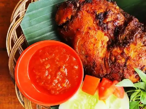 Ayam Bangsawan, Harjamukti