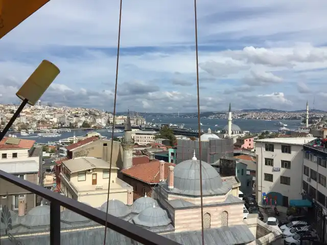 İstanbul Yeditepe Teras Cafe Restaurant Nargile'nin yemek ve ambiyans fotoğrafları 4