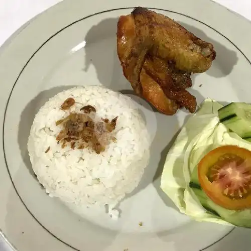 Gambar Makanan Warung Bubur Ayam Paklik, Jl Raya Sesetan No 123 2