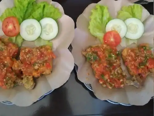Ayam Geprek Mercon, Dunia Food Court