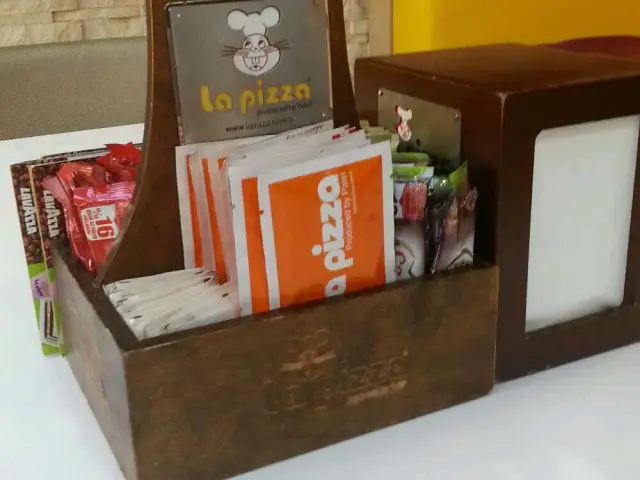 La Pizza'nin yemek ve ambiyans fotoğrafları 2