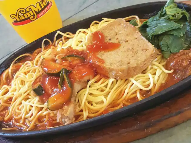 Gambar Makanan YamMie Hotplate 4