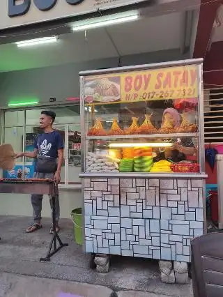 Boy Satay