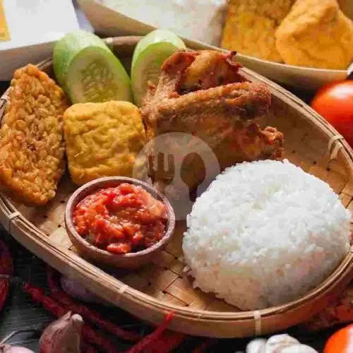 Gambar Makanan AYAM REMPAH & TAHU GEJROT PAK SUR, Komplek Pajak 5