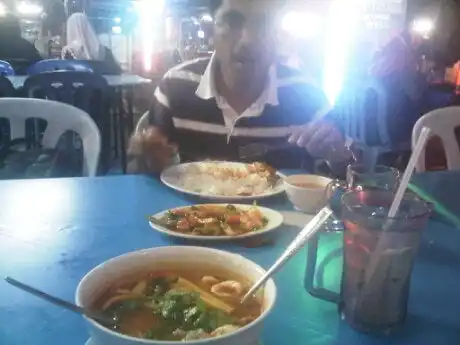 Medan Selera UiTM Puncak Perdana Food Photo 15