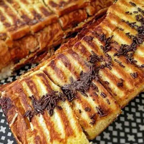 Gambar Makanan Roti Bakar Bozz "Kekinian", Solo 11