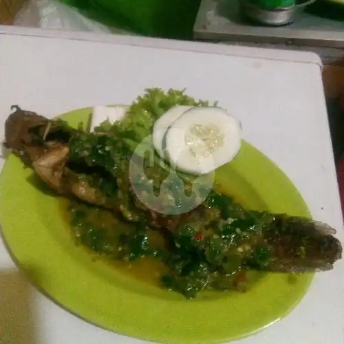 Gambar Makanan Ayam Jingkrak Satrio Jowo, Avros 18