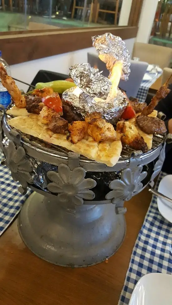 Turkish Barbecue Kebap'nin yemek ve ambiyans fotoğrafları 3