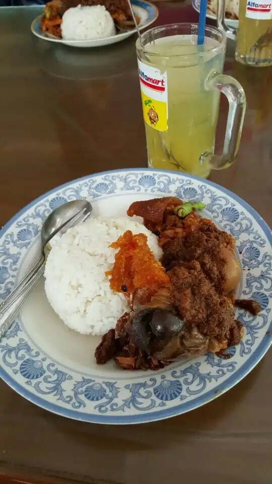 Gambar Makanan Gudeg Mbarek Bu Hj. Ahmad 7