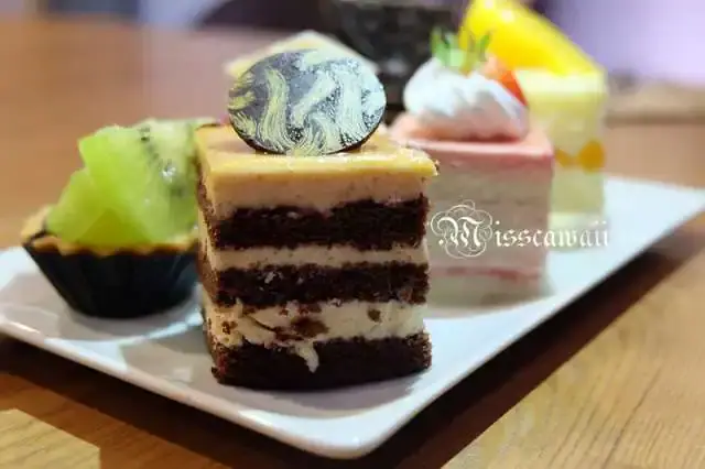 Moonlight Cake House Food Photo 15