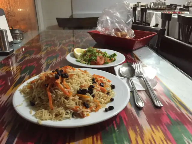 Özbek Sofrası'nin yemek ve ambiyans fotoğrafları 6