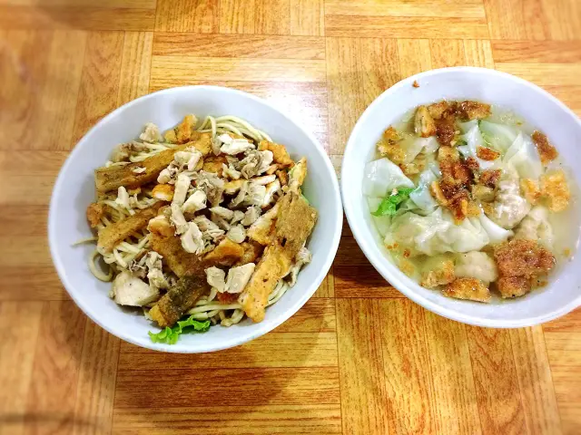 Gambar Makanan Bakmi Camat Tan 6