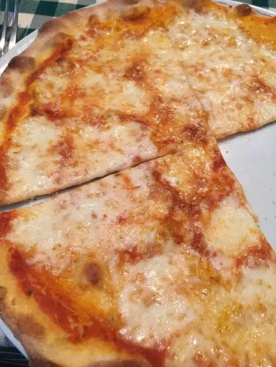 Pizzeria Pidos'nin yemek ve ambiyans fotoğrafları 20
