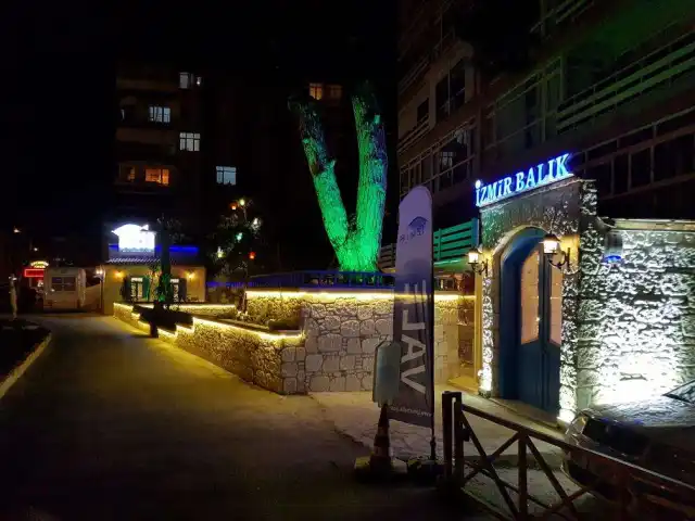 İzmir Balık & Et Restoran'nin yemek ve ambiyans fotoğrafları 53