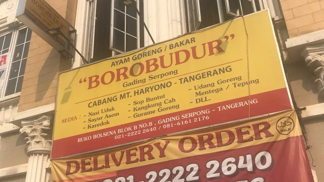 BOROBUDUR Ayam Goreng