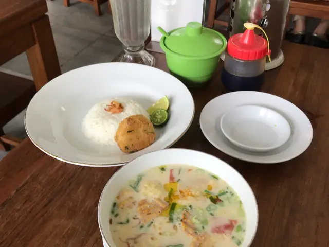 Gambar Makanan Kedai Soto Ibu Rahayu 9