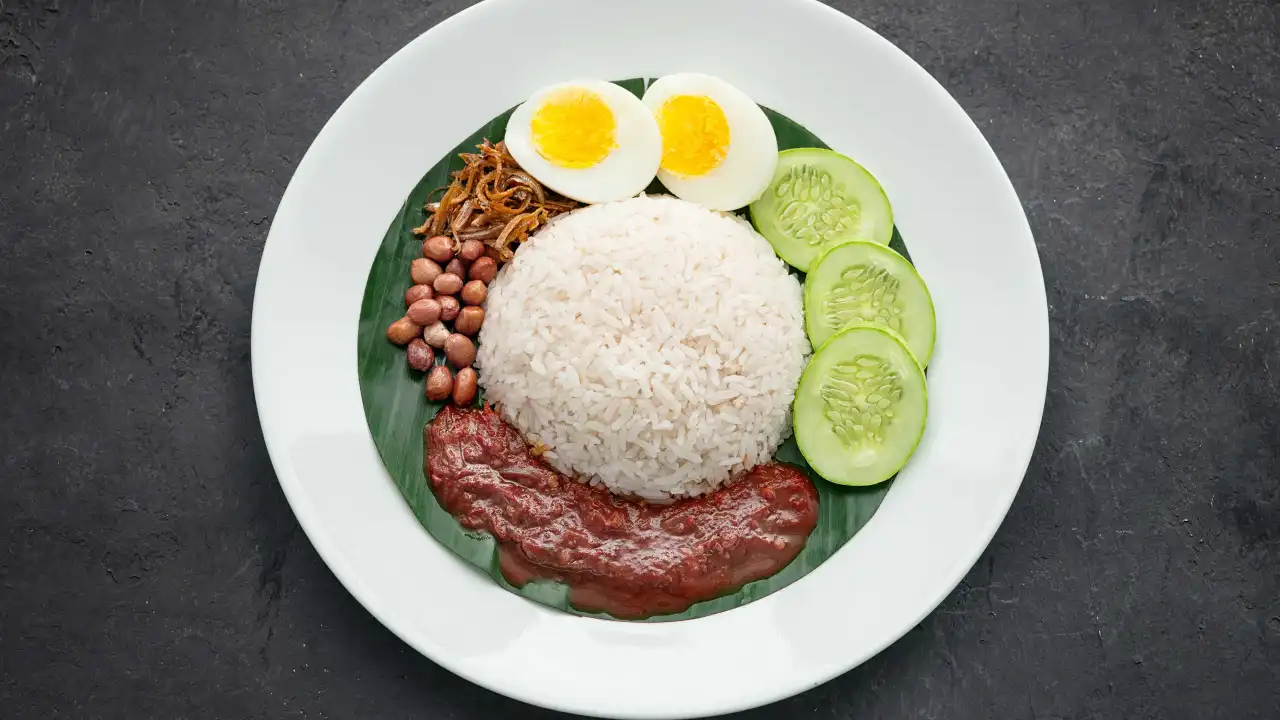 Nasi Lemak Nek Yah