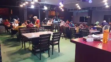 ANGKANA CAFE & RESTAURANT