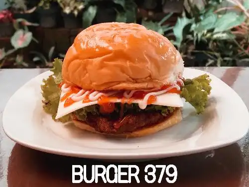 Burger 379, Sukasari