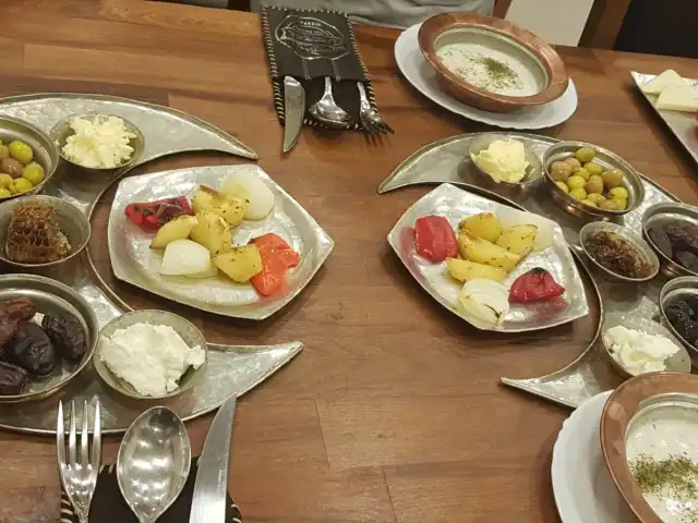 Lezzet Kuzu Çevirme'nin yemek ve ambiyans fotoğrafları 9