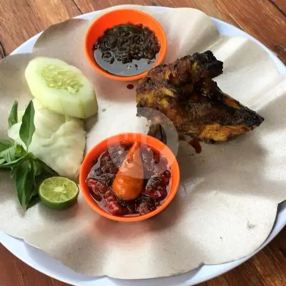 Gambar Makanan Bebek Mercon Surabaya, Kuta 13