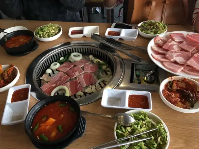 Pearl Korean Meatshop and Restaurant Food Photo 8