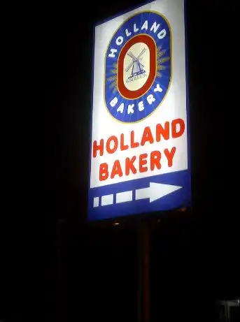 Gambar Makanan Holland bakery bekasi timur 4