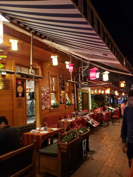 Bezirhan Cafe Türk Ocağı'nin yemek ve ambiyans fotoğrafları 7