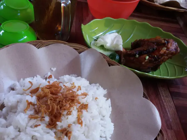 Gambar Makanan Ayam Bakar Cha - Cha 13