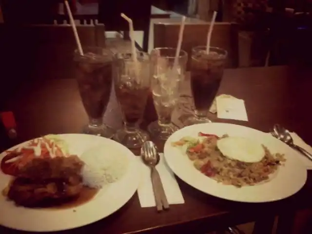 Gambar Makanan Solaria 14