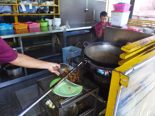 Gambar Makanan Ayam Goreng Tojoyo 7