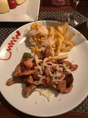 Kalecik Cafe Restaurant'nin yemek ve ambiyans fotoğrafları 1