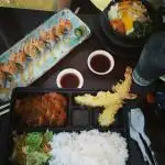 Makimoto Sushi Bar & Restaurant Food Photo 3