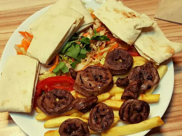 Mena Meshur Edirne Tava Cigeri'nin yemek ve ambiyans fotoğrafları 20