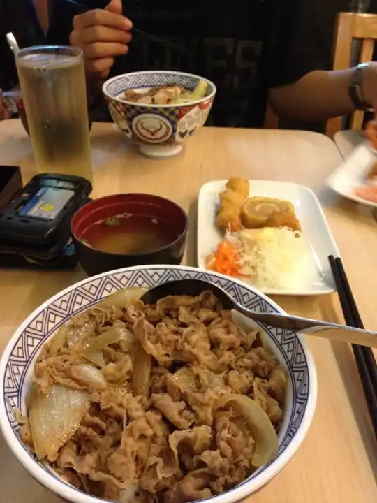 Gambar Makanan Yoshinoya (吉野家) 14