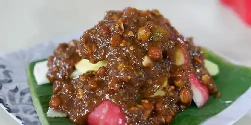 Rujak Uleg Masbro, HR Soebrantas