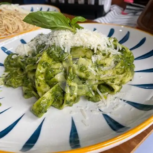 Gambar Makanan PASTA, BITTE! CANGGU BALI, Jalan Pantai Batu Bolong No.1 14