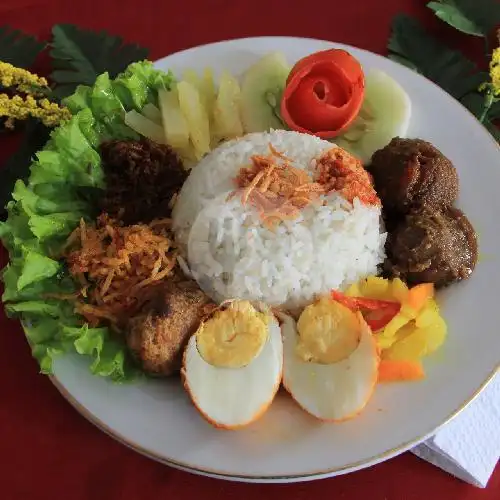 Gambar Makanan Nasi Campur Rasiah, Gunung Merapi Utara 1