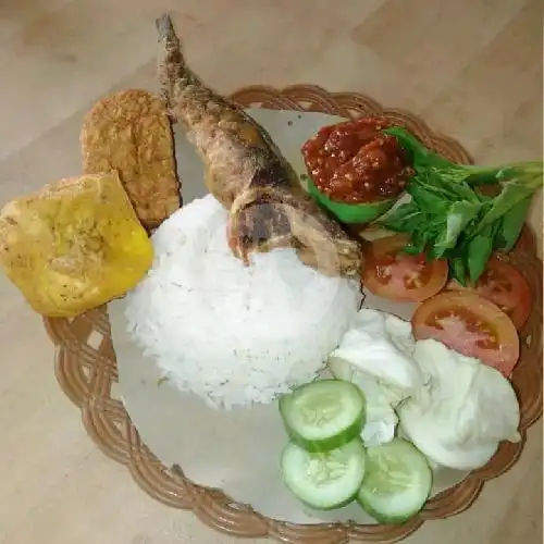 Gambar Makanan PECEL LELE MPO EMAH 3