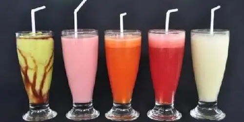 Aneka Jus Seroja, Teuku Cik Ditiro