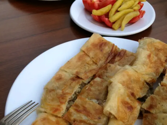Lale Börekçilik'nin yemek ve ambiyans fotoğrafları 7