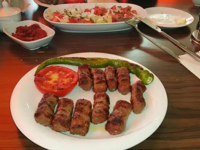 Faruk Et Izgara'nin yemek ve ambiyans fotoğrafları 1