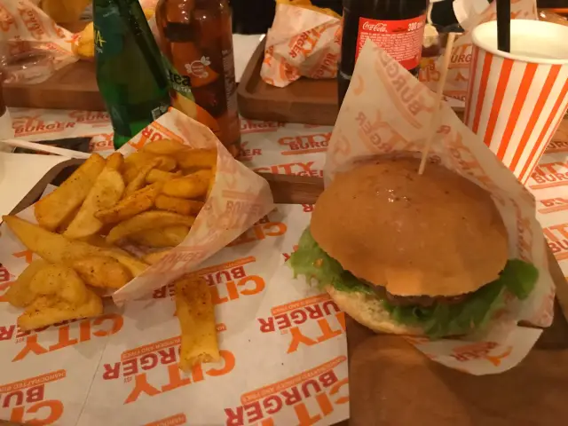City Burger'nin yemek ve ambiyans fotoğrafları 46