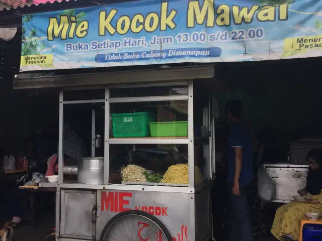 Gambar Makanan Mie Kocok Mawar Bogor 2