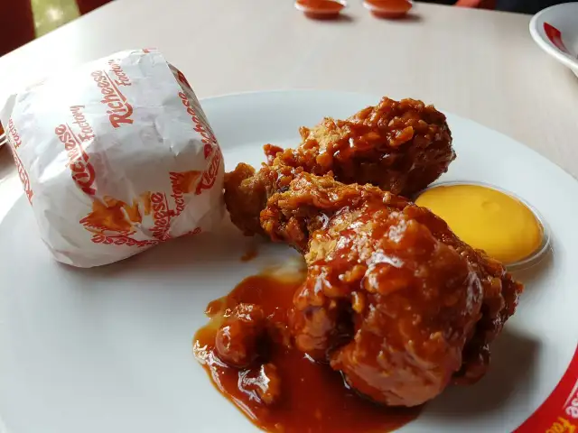 Gambar Makanan Richeese Factory 6