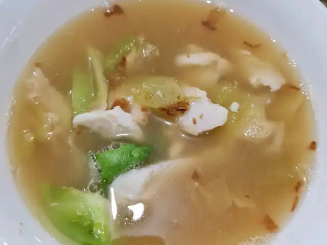 Gambar Makanan Yong Kee Istimewa Soup Seafood 12