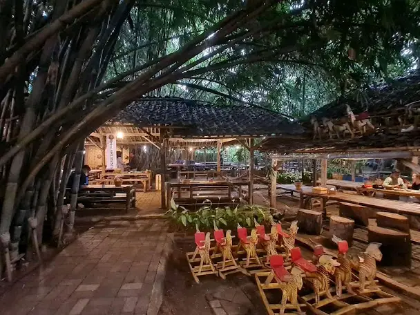 Gambar Makanan Warung Tuman (BSD) 33