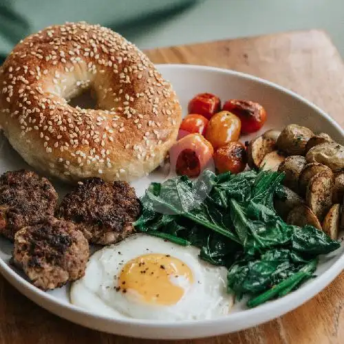 Gambar Makanan Island Bagels, Pantai Berawa Raya 6