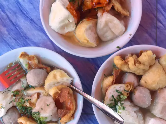 Gambar Makanan Bakso Cuangki dan Batagor Serayu 7