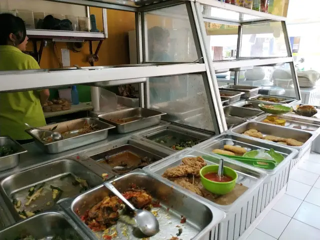 Gambar Makanan Kantin Laras 5